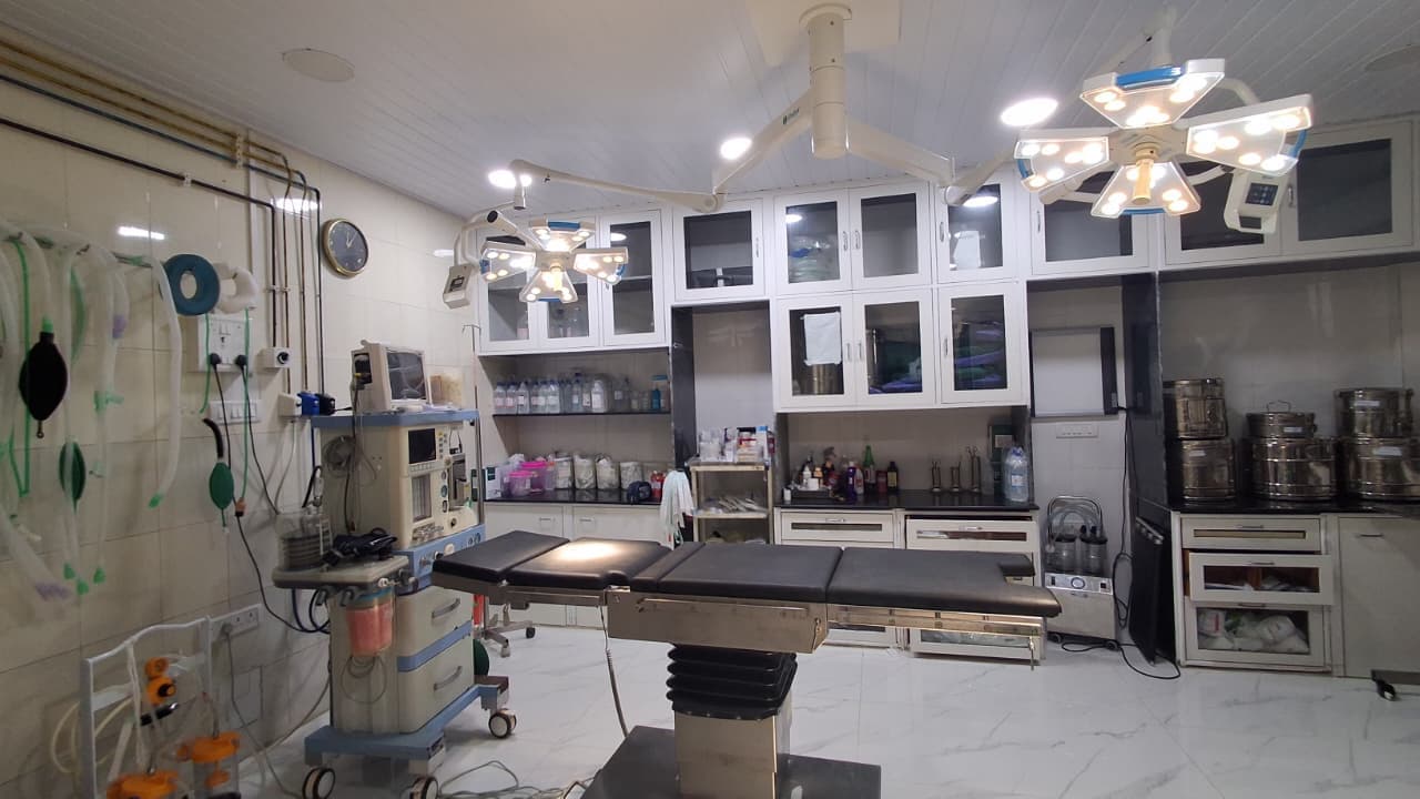 Surgical Lights and Monitoring